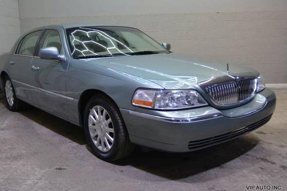 LINCOLN TOWN CAR 2006 1LNHM81V86Y632833 image LINCOLN TOWN CAR 2006 1LNHM81V86Y632833 image